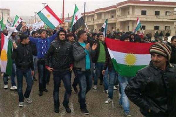 اكراد سوريون يتظاهرون ضد النظام