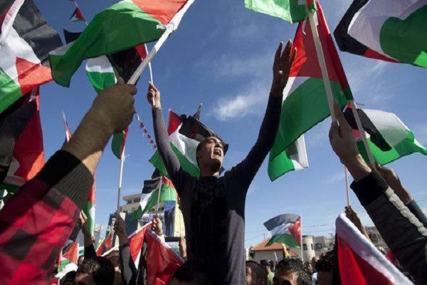 فرح بعد الاعتراف بفلسطين دولة غير عضو في الأمم المتحدة