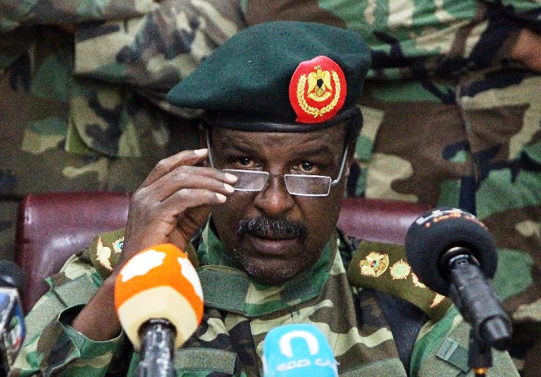 العقيد ونيس بو خماد قائد القوات الخاصة الليبية 