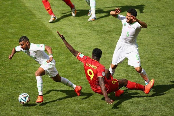 من مباراة الجزائر