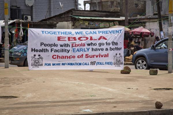 تجاوزت حصيلة فيروس ايبولا عتبة الالف وفاة 
