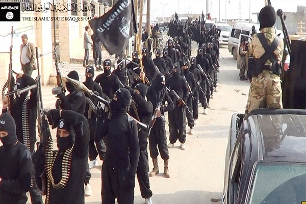 اهالي المختطفين لدى داعش يقتحمون البرلمان العراقي