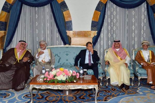 وزراء خارجية عرب مشاركون في القمة