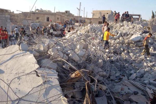 صور نشرت على مواقع التواصل الاجتماعي لآثار القصف الجوي ضد داعش