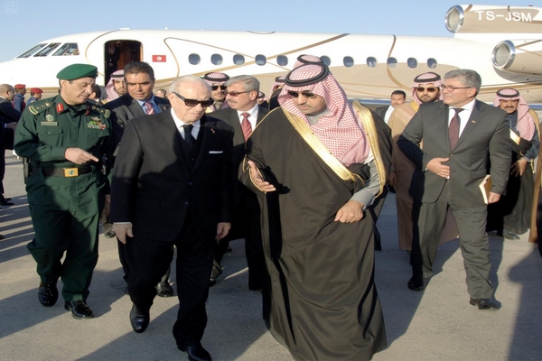الرئيس التونسي يصل الرياض