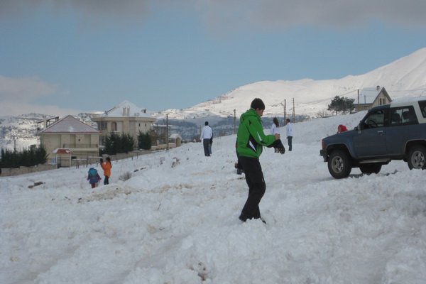 اللبنانيون استفادوا من بعض فسحات الطقس- عدسة ايلاف