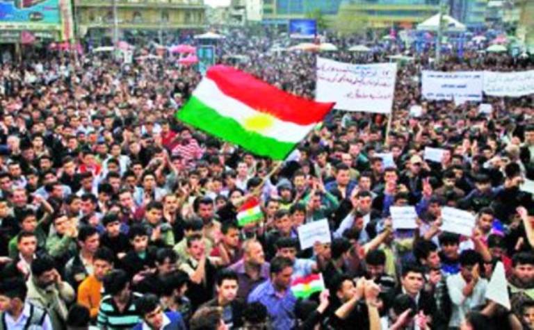 محتجون اكراد في اقليم كردستان العراق.