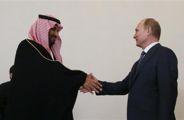 لقاء سابق بين ولي العهد السعودي والرئيس الروسي