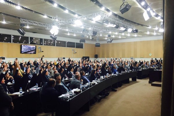 مجلس النواب العراقي يصوت بالاجماع موافقا على حزمة اصلاحات العبادي