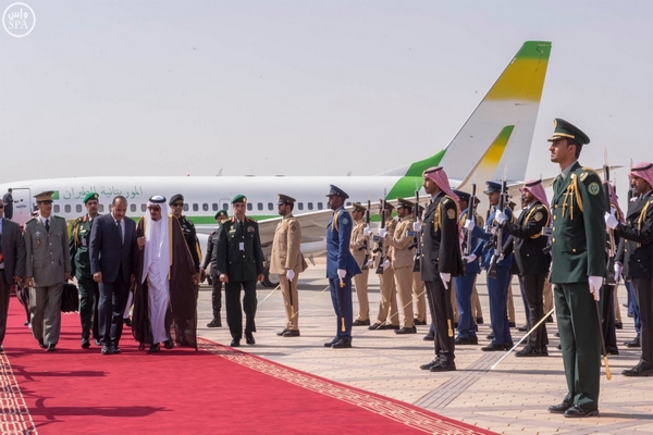 الملك سلمان يستقبل الرئيس الموريتاني
