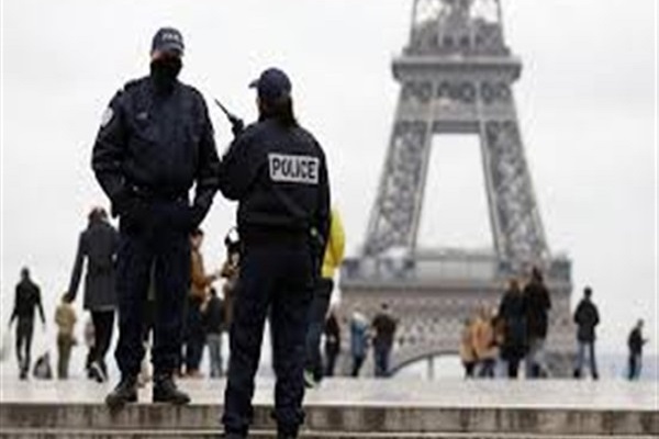 الاستخبارات والشرطة الفرنسية تخوفت من عمليات مماثلة