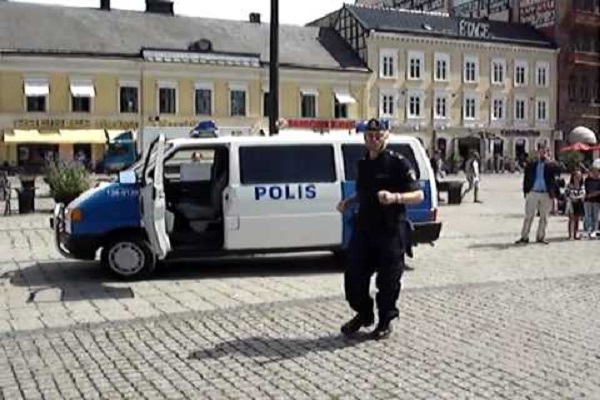 رفع مستوى الحذر في السويد بعد تهديدات ارهابية