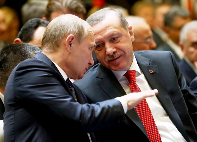 اردوغان وعد بسياسة (صفر مشاكل) فوجد نفسه في مواجهة الدب الروسي