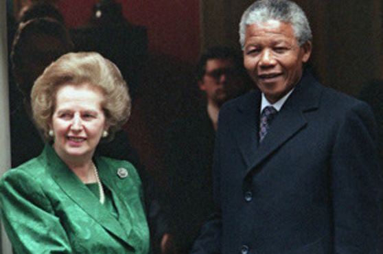 المرأة الحديدية مع نيسلون مانديلا
