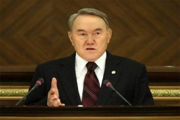 الرئيس الكازاخستاني، نور سلطان نازارباييف