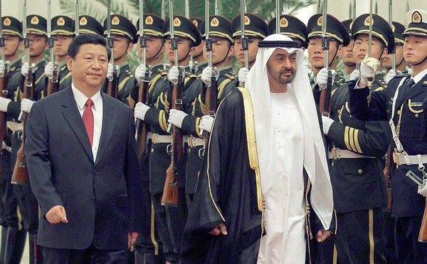 الرئيس الصيني مستقبلا محمد بن زايد الاحد