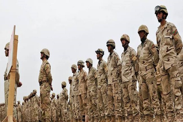 جنود عراقيون خلال تدريب عسكري