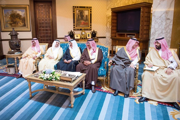 كبار المسؤولين السعوديين الذين حضروا اللقاء