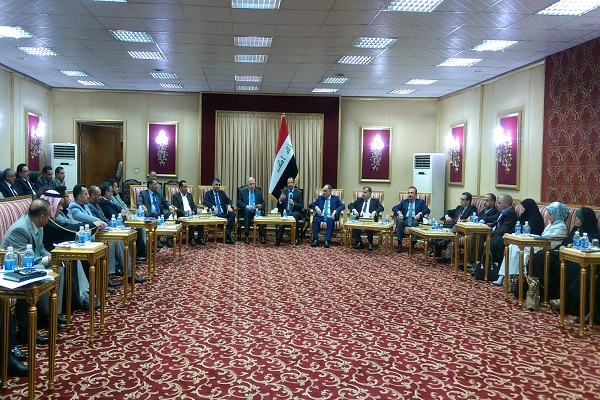 قادة التحالف السني وائتلافا علاوي والصدر خلال اجتماعهم