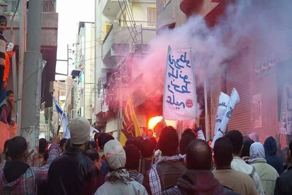 أحداث عنف تتخلل إحدى المسيرات المؤيدة للإخوان