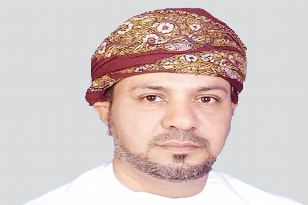 محمد بن سالم الوهيبي عضو مجلس الشورى العماني ممثل عن ولاية مسقط