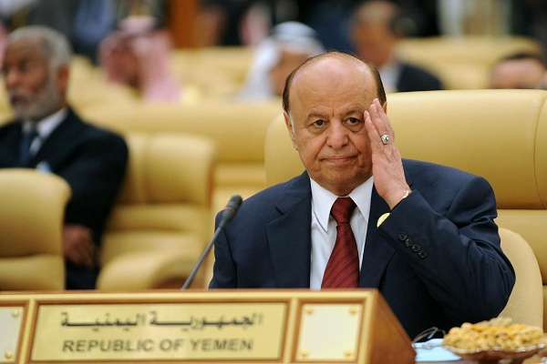 الرئيس اليمني يصل الى مصر