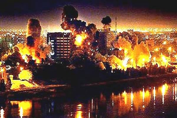 بغداد تحت قصف التحالف الدولي عام 2003