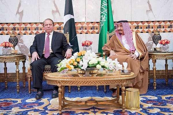 خلال زيارة رئيس وزراء باكستان الاخيرة الى السعودية