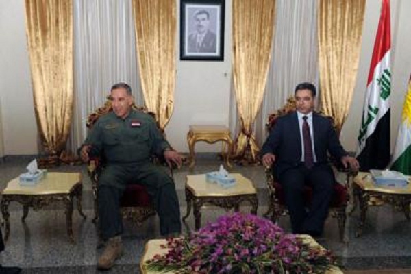 وزيرا الدفاع والداخلية العراقيين في اربيل