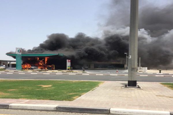 احتراق محطة وقود في دبي