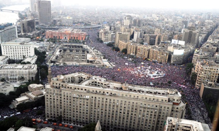 الحشود المناهضة لحكم الاخوان في ميدان التحرير يوم 30 يونيو - أرشيفية