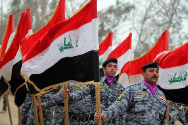 قوات أمنية عراقية تستعرض