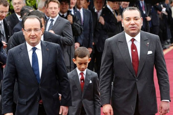 العاهل المغربي والرئيس الفرنسي في لقاء سابق