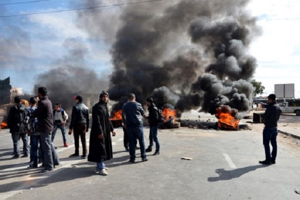 جانب من الاحتجاجات الشعبية التي شهدتها تونس