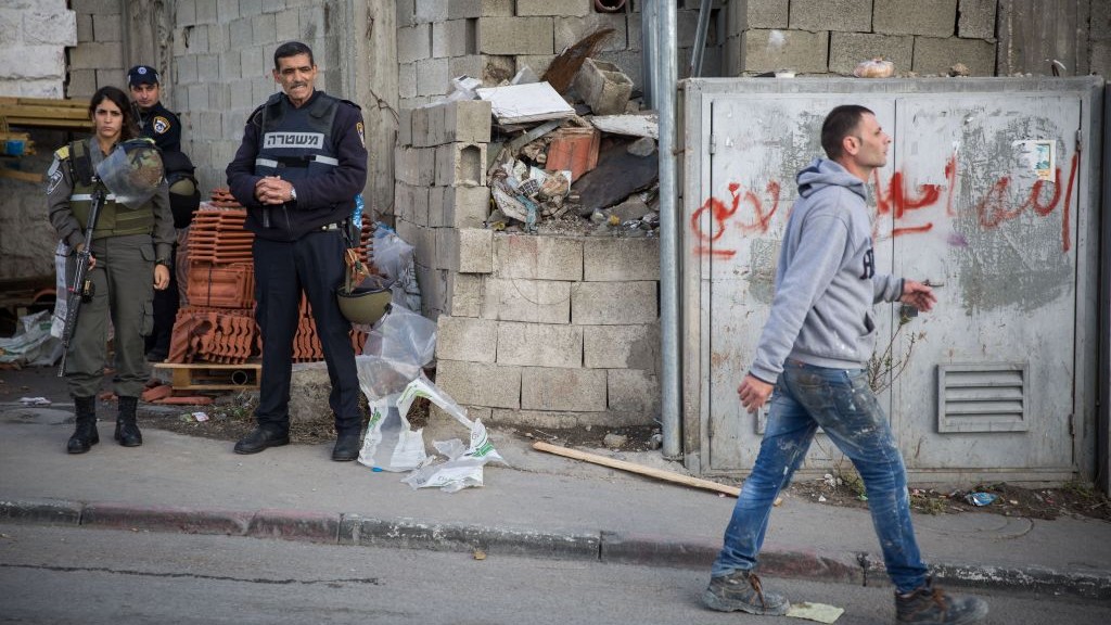 إسرائيل تتهم ستة فلسطينيين بالانتماء إلى داعش