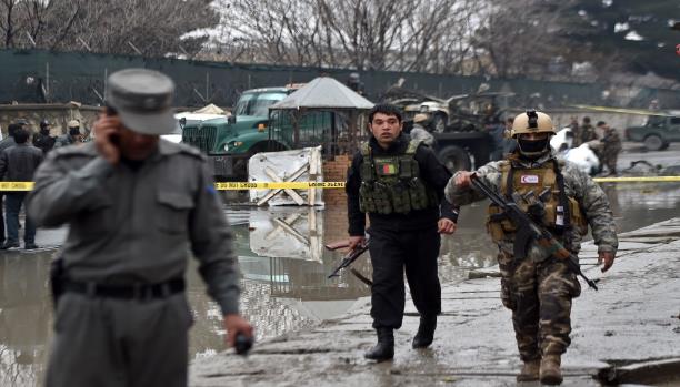 14 قتيلًا في هجوم لطالبان في أفغانستان