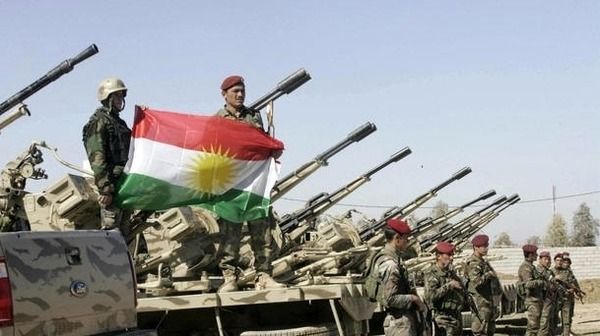 أكراد عراقيون يتدربون على تفكيك القنابل غير المنفجرة في تشيكيا