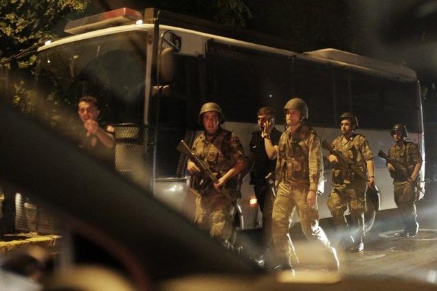 اعتقال أكثر من 35 ألف شخص في تركيا منذ محاولة الانقلاب