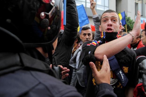 تظاهرة في بوخارست تطالب بتوحيد رومانيا ومولدافيا