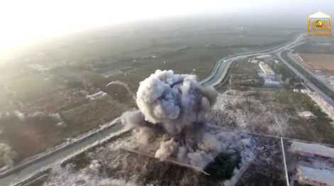 طالبان الأفغانية تستخدم طائرات آلية لتصوير تفجير انتحاري