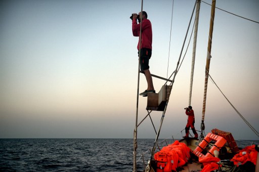 فقدان 110 في غرق زورق مهاجرين قبالة سواحل ليبيا