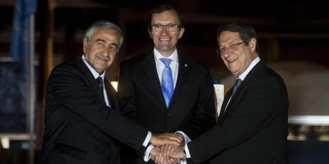 مفاوضات إعادة توحيد قبرص تنطلق اليوم في سويسرا