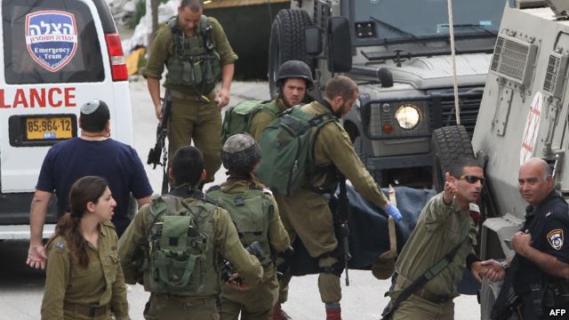 السجن المؤبد لفتى فلسطيني قتل إسرائيلية في مستوطنة بالضفة