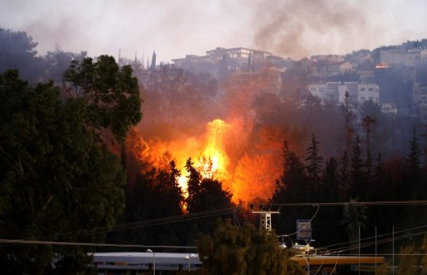 نتانياهو: أي حريق متعمّد سيُعامل كعمل إرهابي