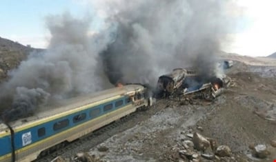 31 قتيلا على الاقل في حادث تصادم بين قطارين في ايران