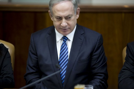تحقيق في اسرائيل حول لافتة تظهر نتانياهو وراء حبل مشنقة