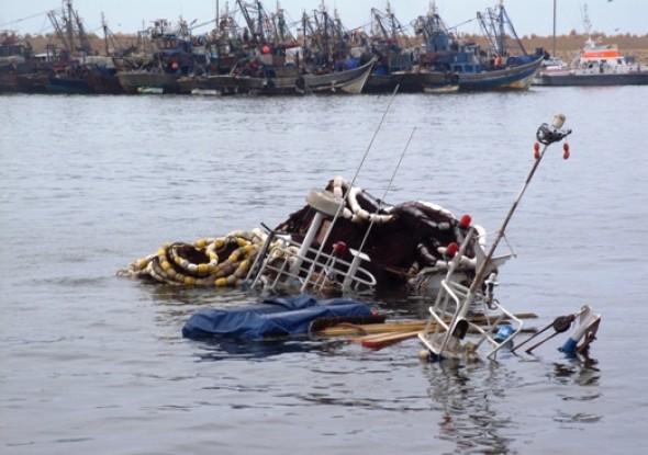 قتيل وثمانية مفقودين في جنوح سفينة صيد قبالة سواحل اليابان