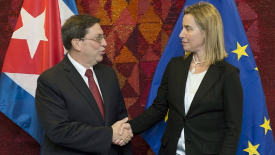 الاتحاد الاوروبي وكوبا يوقعان اتفاقا لتطبيع العلاقات
