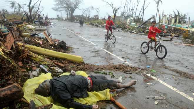 6 قتلى و18 مفقودًا في الإعصار في الفلبين