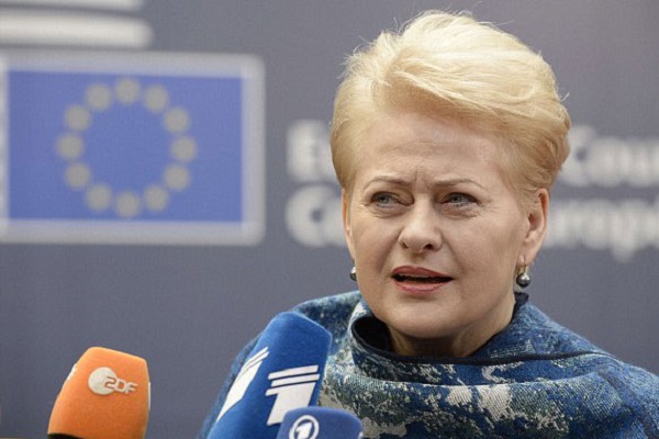 رئيسة لتوانيا أول من اعلن نبأ التوصل لاتفاق 